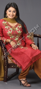 Salwar Kameez  